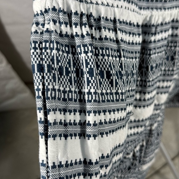 Ariat Blue and White Patterned Dress - Picture 4 of 6